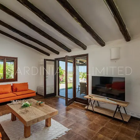 Verdant Villa Marazzino