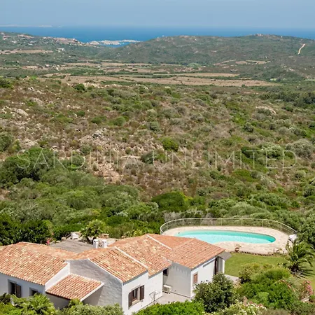 Verdant Villa